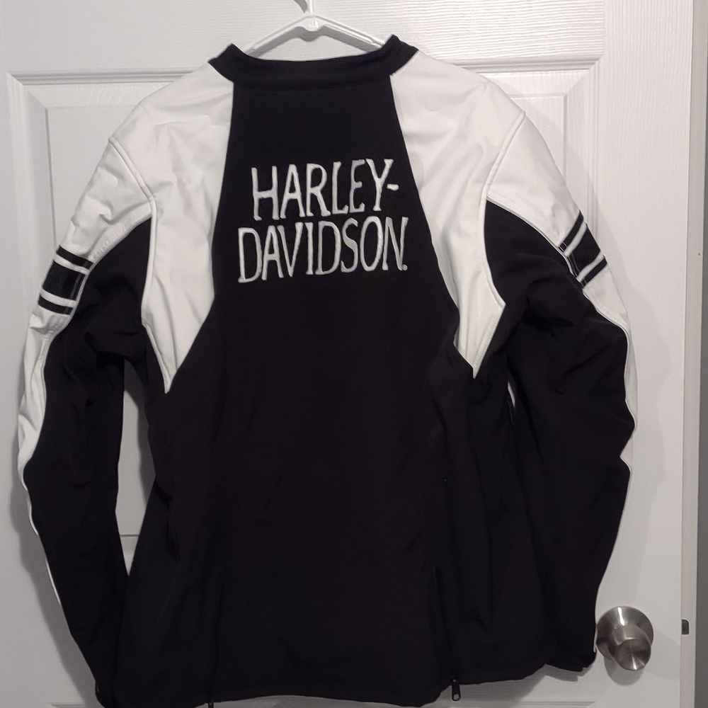 Harley-Davidson Women’s Amelia Anne Soft Shell Riding Jacket - Picture 2 of 10